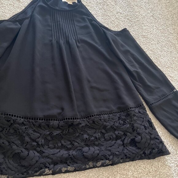 Michael Kors Flowy Cold Shoulder Pleated Long Sleeve Halter Top NWOT M - Picture 9 of 15